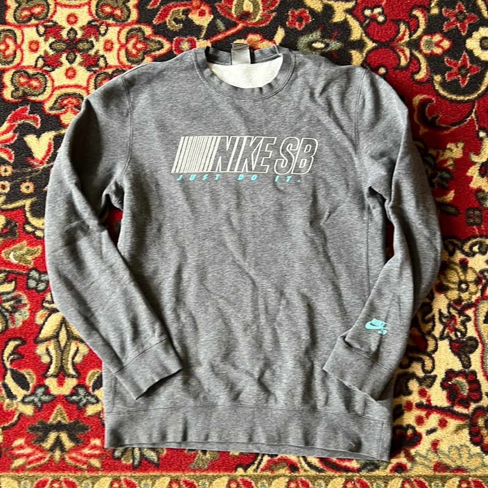SALE TIME! 🚨 NIKE SB CREW AND BONUS TEE!!!